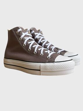 NWB Converse Chuck Taylor All Star High-Top Platform Sneakers Women's 11 Pumice